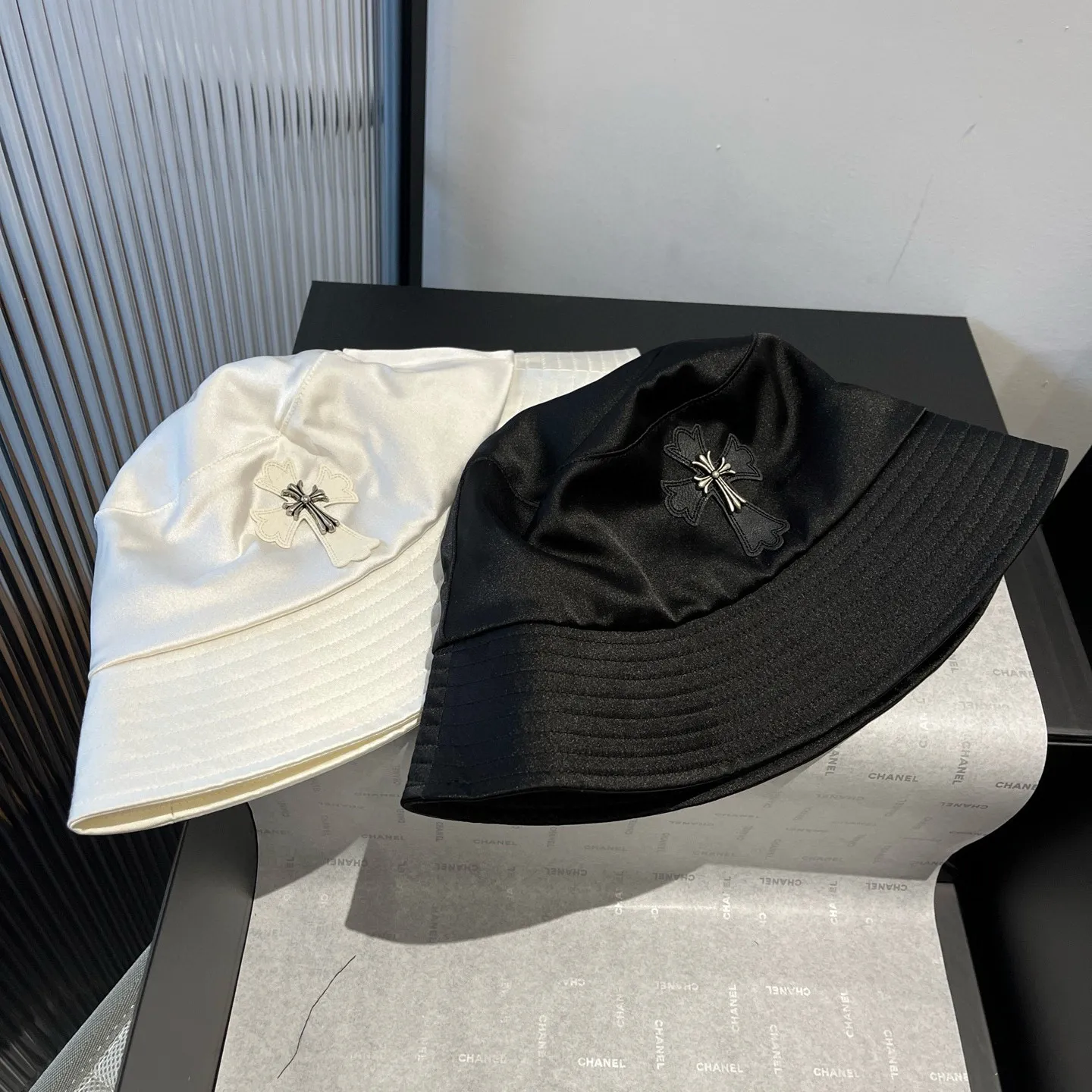 💰100¥ Croxin new fisherman hat, satin fabric, head circumference 57cm